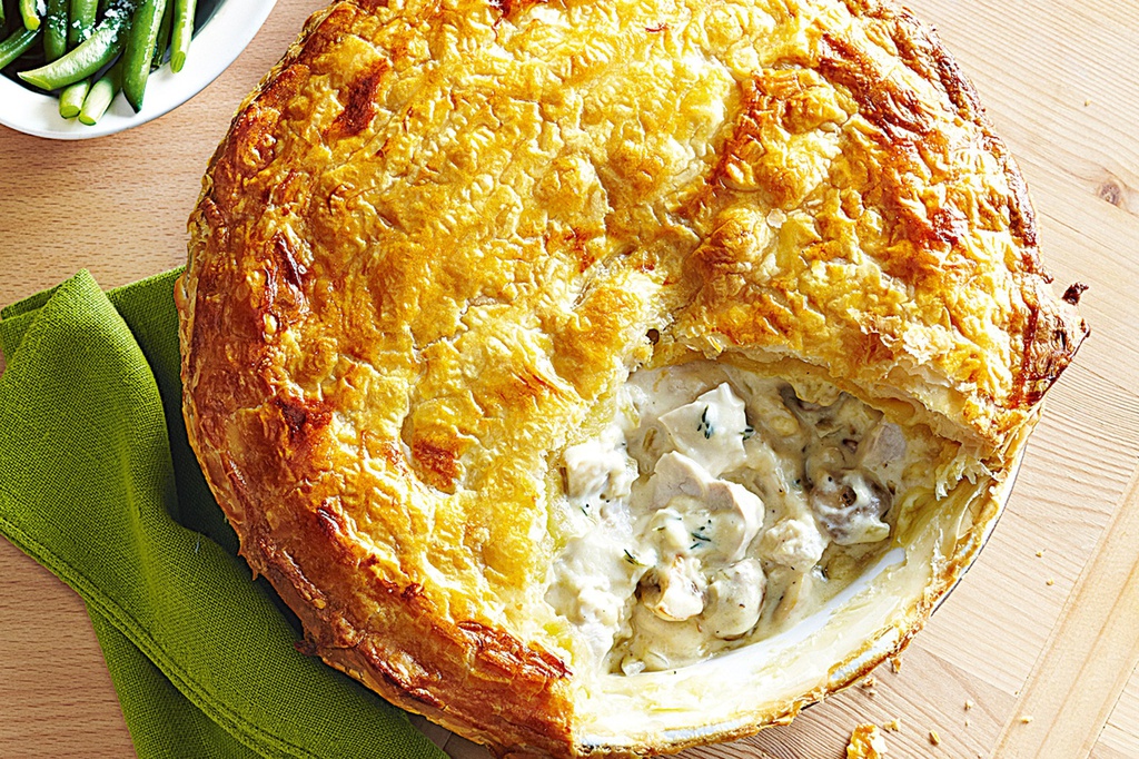 CHICKEN MUSHROOM PIE